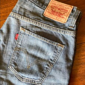 Men’s Levi Jeans 34x 32